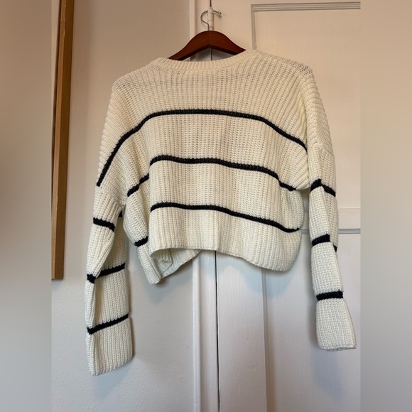 moon & madison Cream and Navy Cropped Sweater - Picture 7 of 7